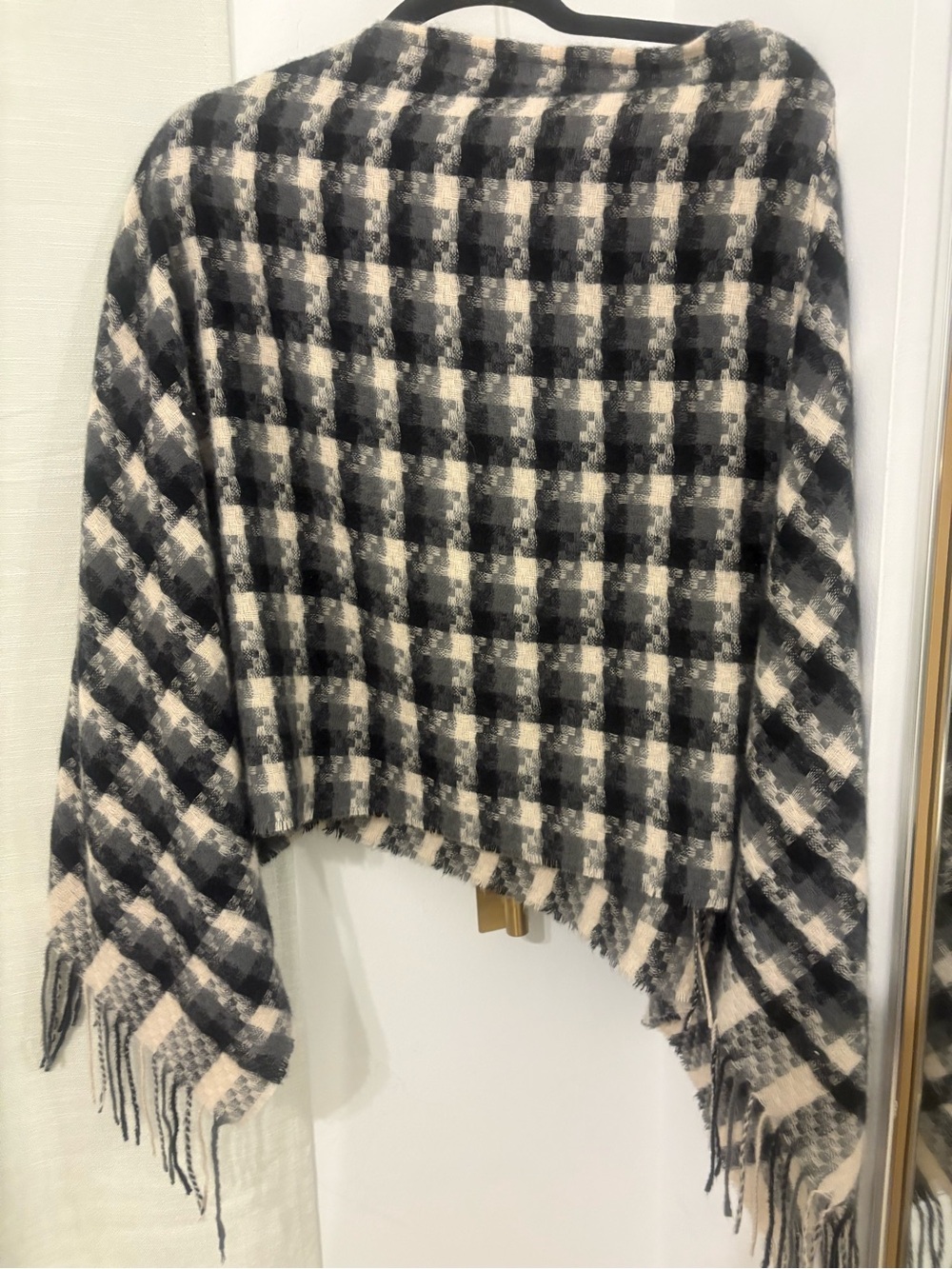 Black and Cream Plaid Throw Shawl - poncho